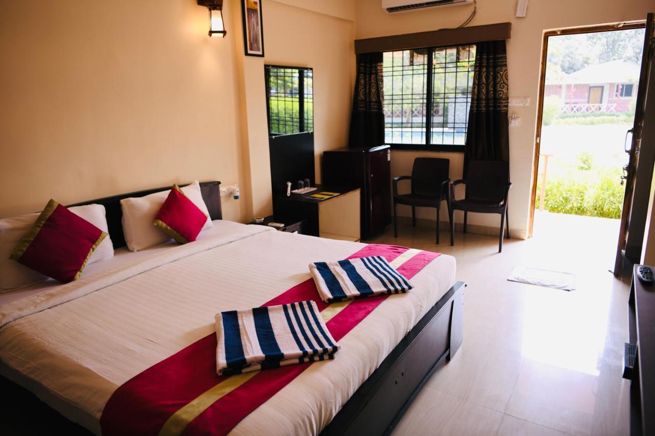 Lighthouse Waterpark And Resort Mansar Exterior foto