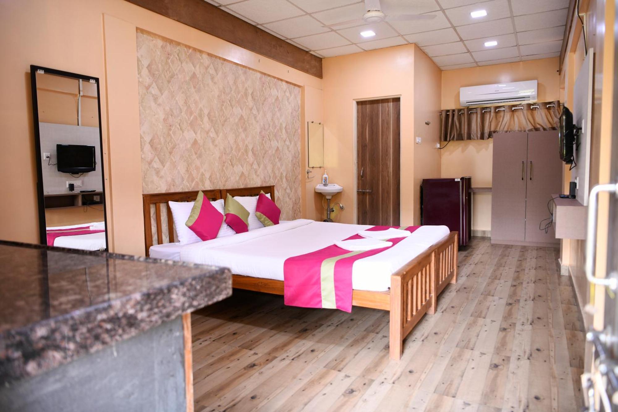 Lighthouse Waterpark And Resort Mansar Exterior foto